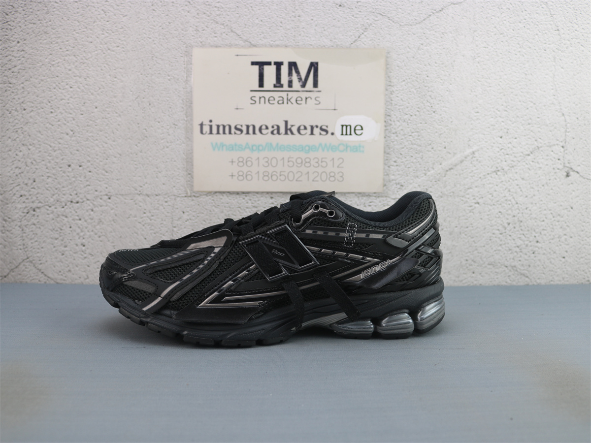 New Balance 1906A Black M1906AF